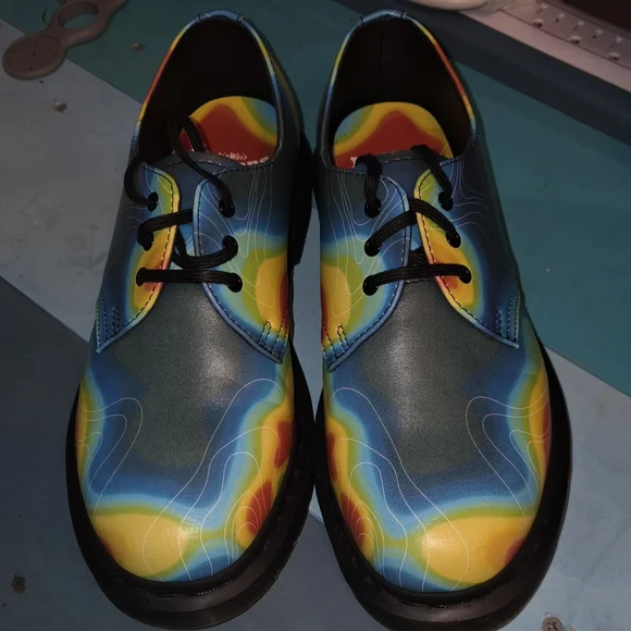 1461 Genix Nappa Leather Doc Martens Dr. Martens (US Men's 7/Women's 8) Shoes - Picture 2 of 10